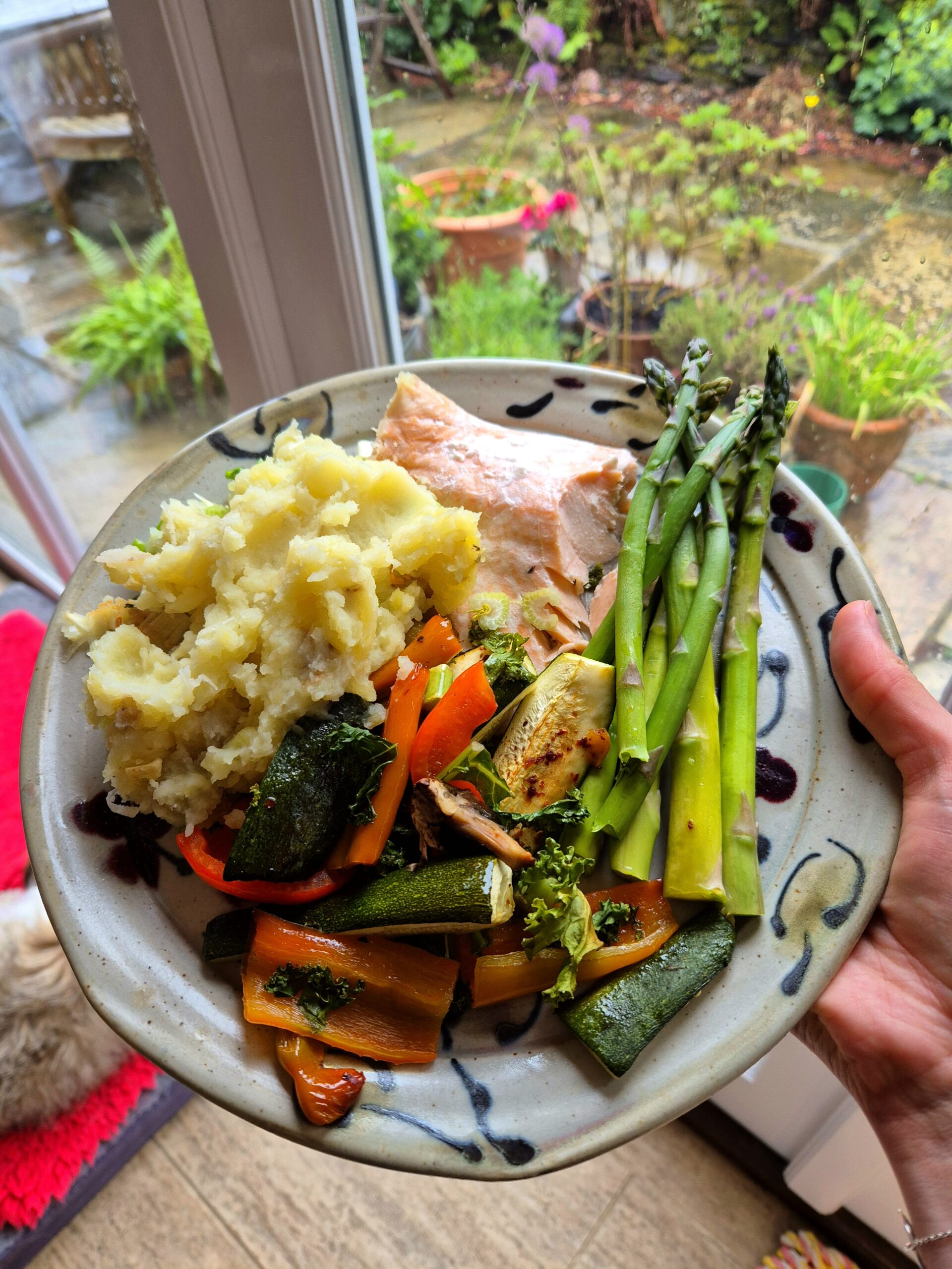 Salmon, lemony asparagus, roasted vegetables and mash