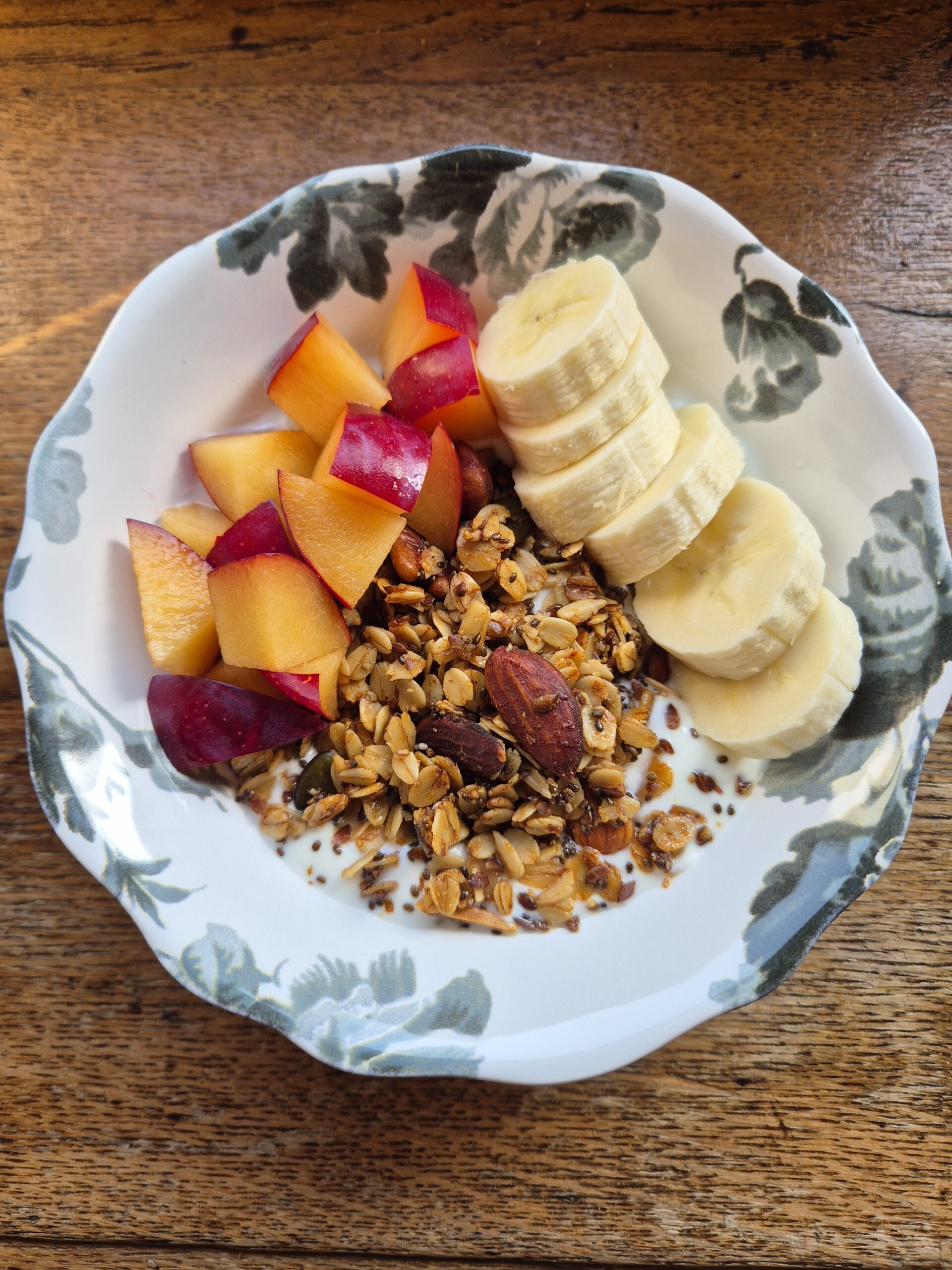 Granola: Pecan, Almond & Cinnamon